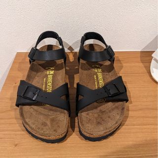 ビルケンシュトック(BIRKENSTOCK)のBIRKENSTOCK　RIO ビルケンシュトック　サンダル　リオ　23cm(サンダル)