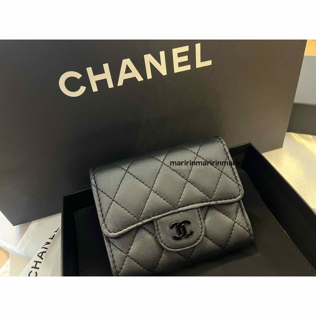 CHANEL - CHANEL so Black 財布 ミニ財布 オールブラックの通販 CHANEL - CHANEL so Black 財布 ミニ財布 オールブラックの通販