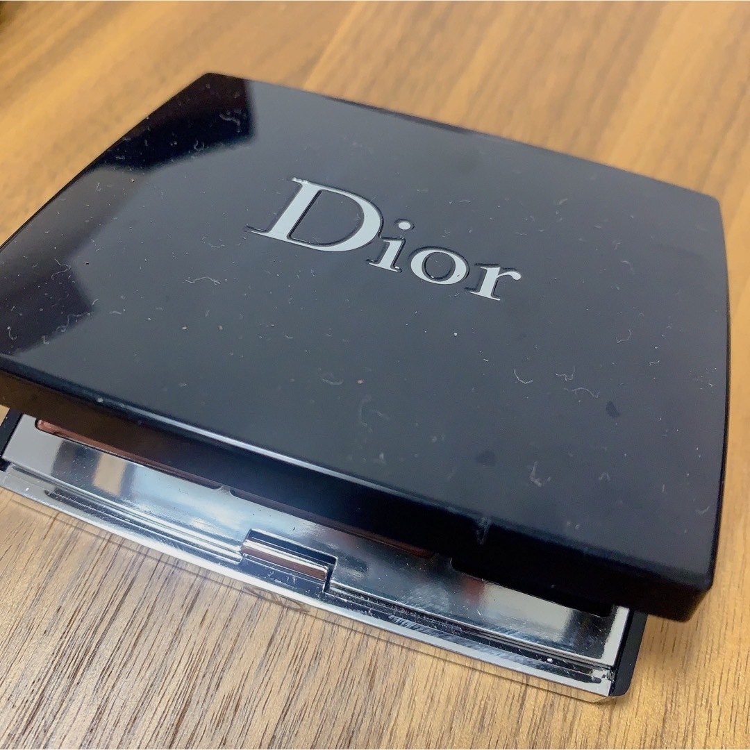 Dior(ディオール)のDIOR   サンク クルール クチュール 429 トワル ドゥ ジュイ コスメ/美容のベースメイク/化粧品(アイシャドウ)の商品写真