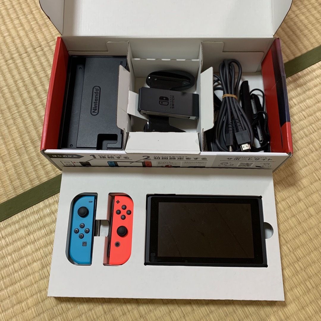 【美品】Nintendo Switch  任天堂Switch 本体