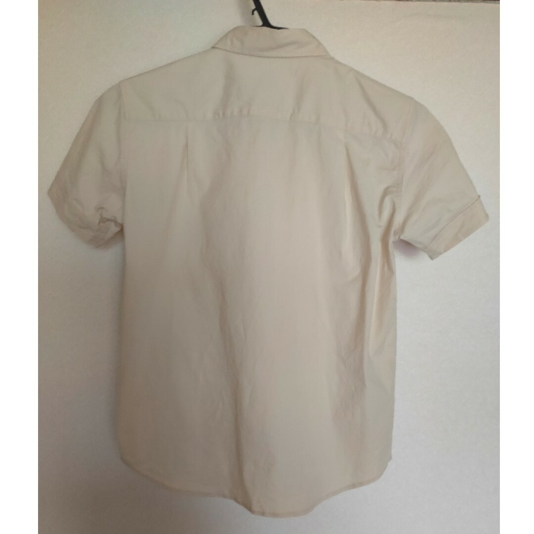 半袖シャツ ベージュ 半袖ブラウス　レディース レディースのトップス(シャツ/ブラウス(半袖/袖なし))の商品写真