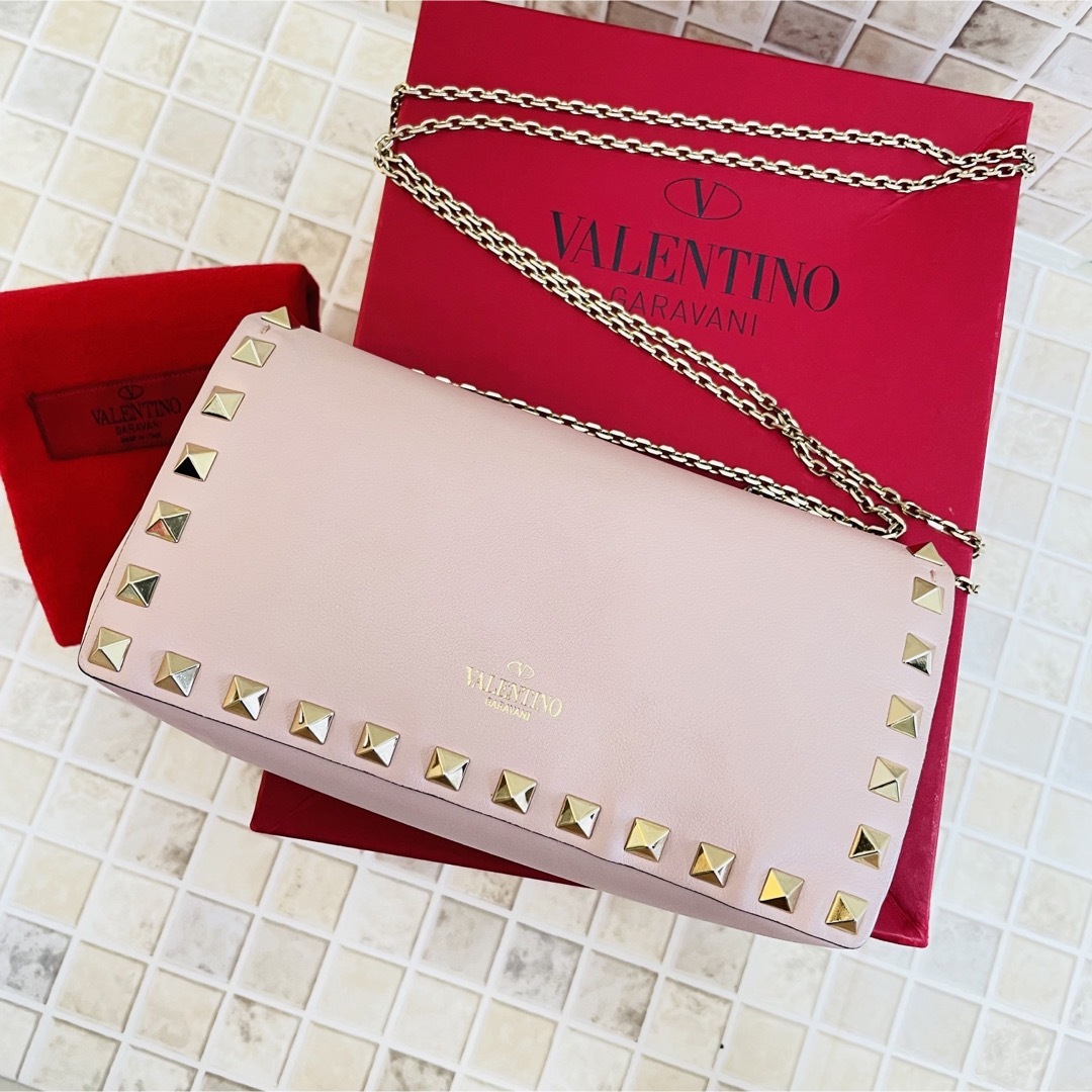 ファッション通販】 VALENTINO✩.*˚チェーン ロックスタッズ