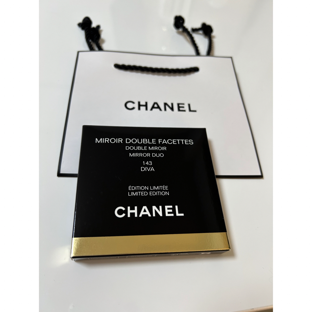 国内完売/新品未使用　シャネル　ミラー　CHANEL 143 2