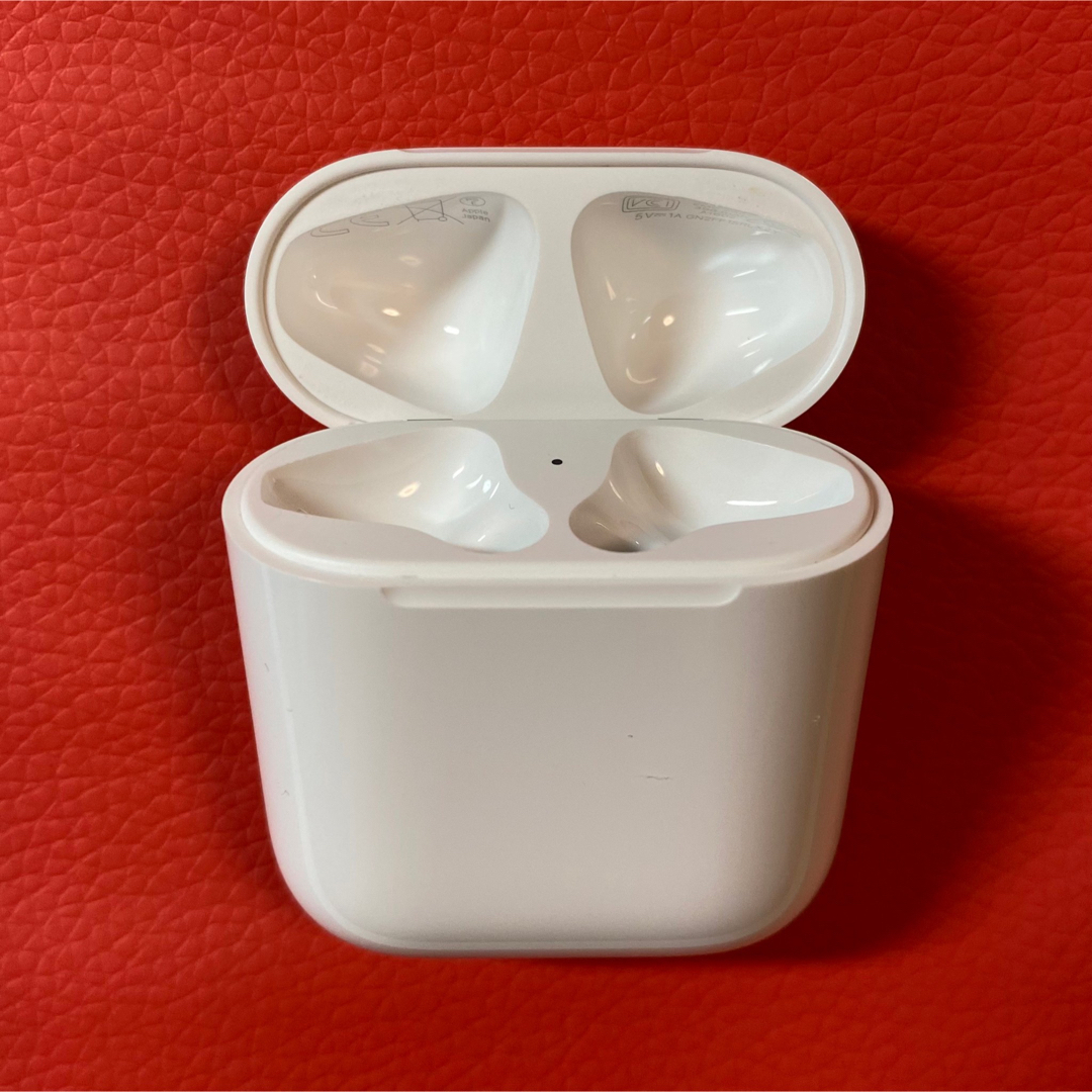 ▲▲充電ケースのみ▲▲　エアーポッズ　純正品　Apple　AirPods