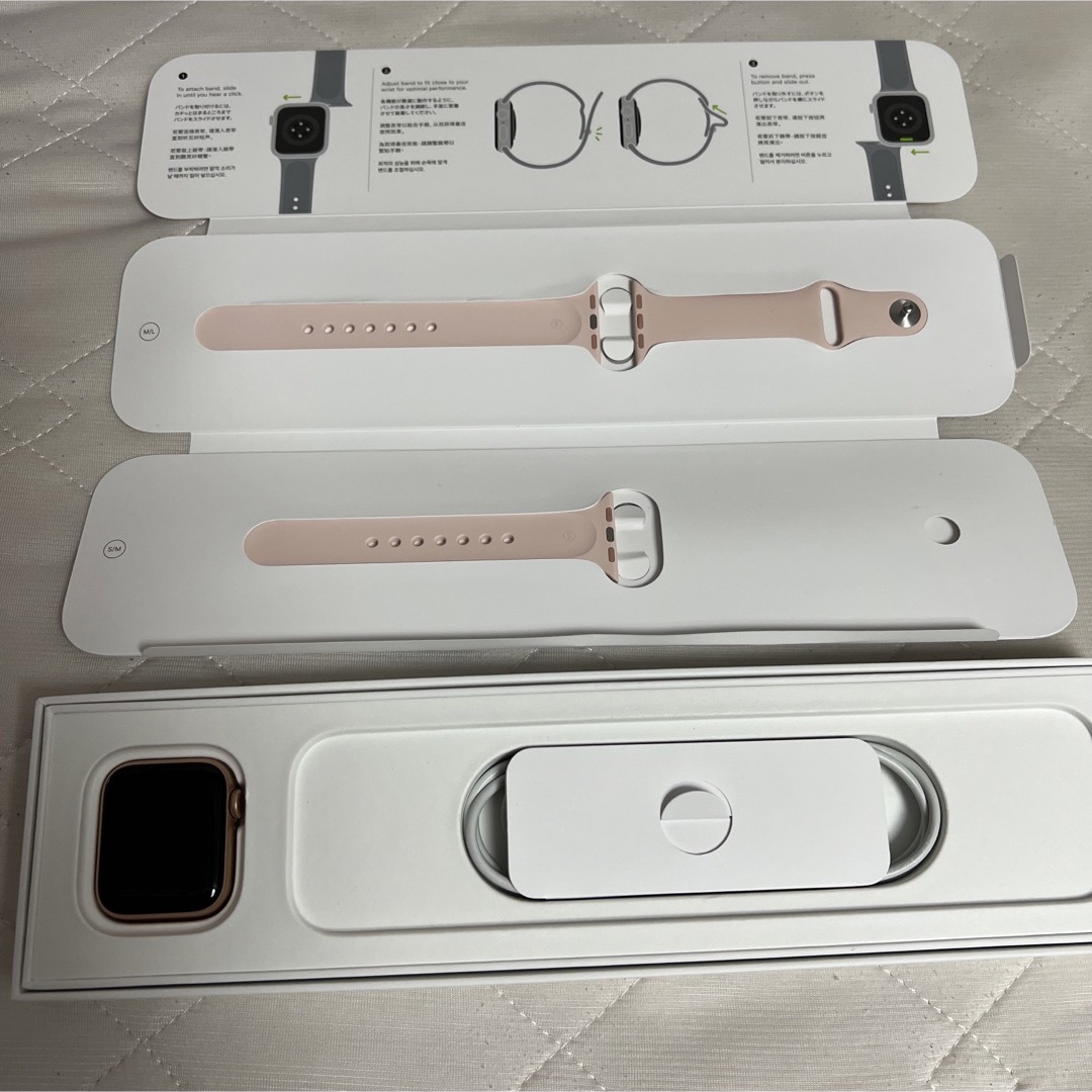 Apple Watch SE (GPS) 40mmゴールドアルミニウムケースApplewatch