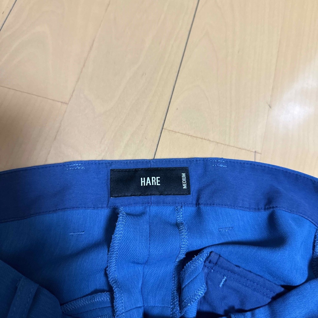 HARE(ハレ)のHARE hare ハレ　スラックス　カラーパンツ　パンツ　ブルー メンズのパンツ(スラックス)の商品写真