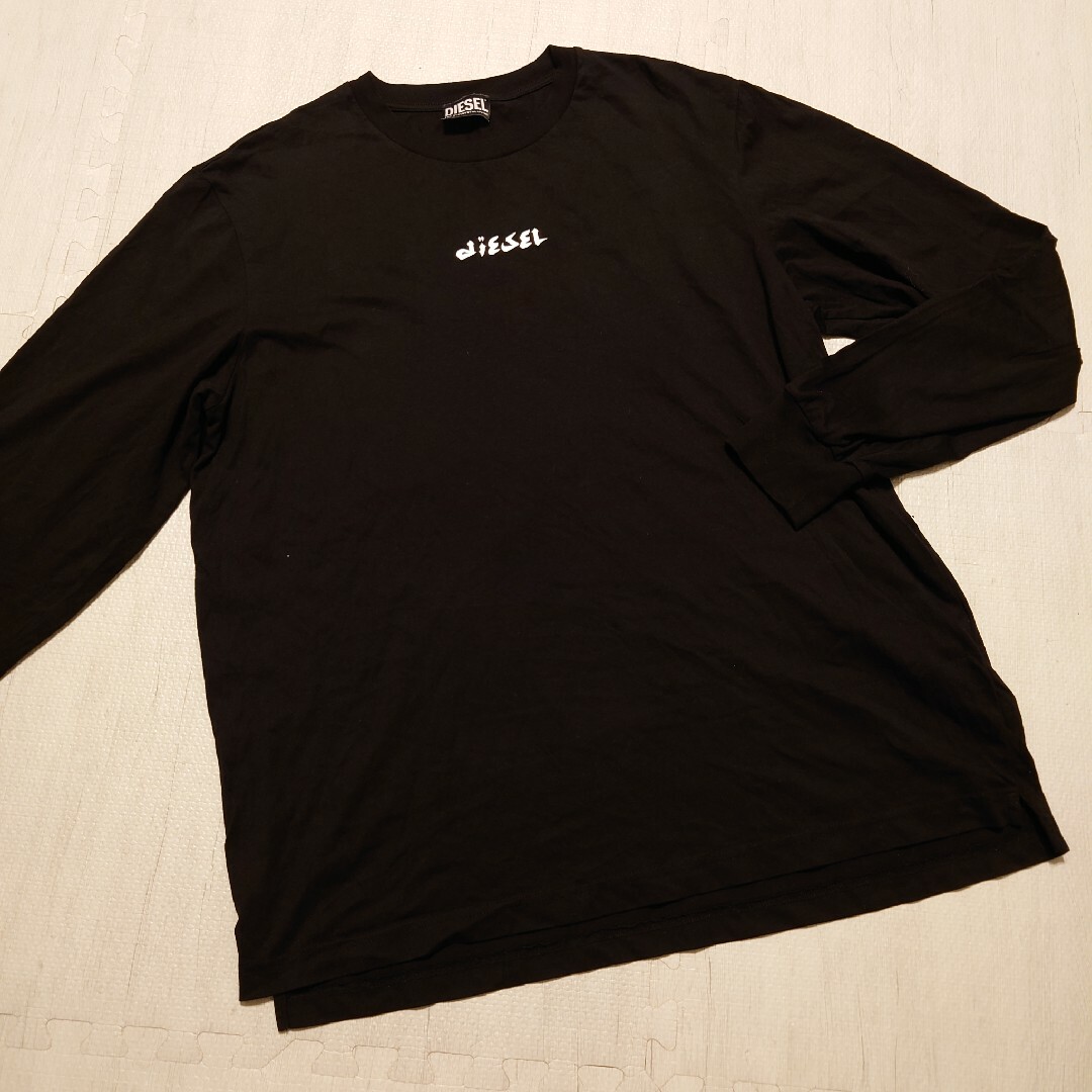 DIESEL(ディーゼル)のDIESEL ロンt メンズのトップス(Tシャツ/カットソー(七分/長袖))の商品写真