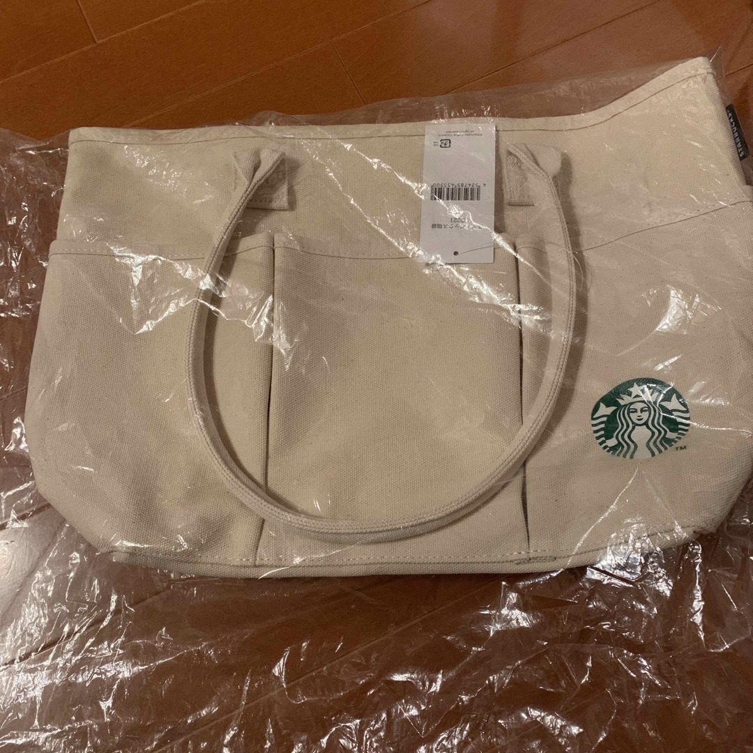 Starbucks Coffee(スターバックスコーヒー)のスターバックス2021福袋トート エンタメ/ホビーのコレクション(ノベルティグッズ)の商品写真