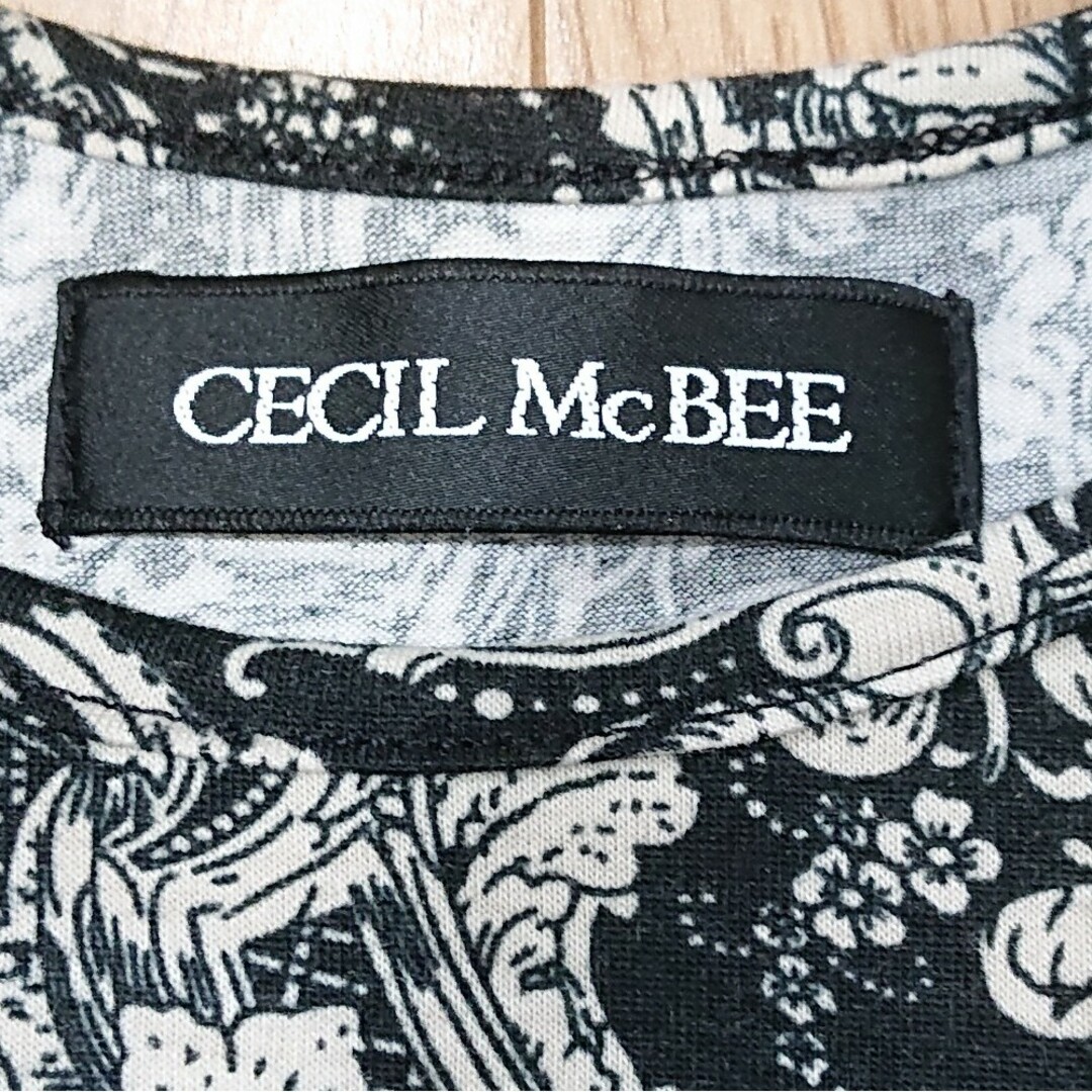 CECIL McBEE(セシルマクビー)のCECIL McBEE セシルマクビー アンサンブル Mサイズ半袖&タンクトップ レディースのトップス(アンサンブル)の商品写真