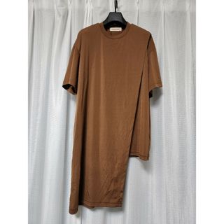 ステュディオス(STUDIOUS)の【美品】クルニ　CULLNI　アシメトリー　プルオーバー　半袖カットソー　茶　2(Tシャツ/カットソー(半袖/袖なし))