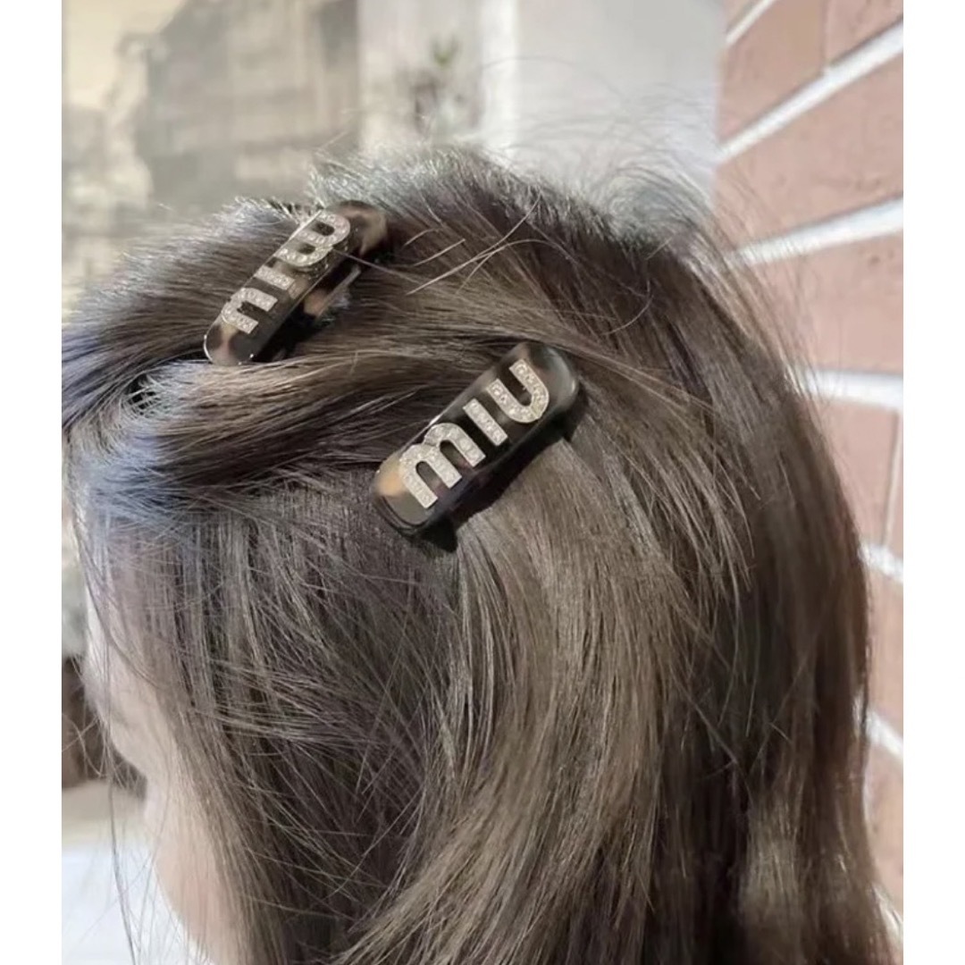 miu miu♡ヘアクリップ♡新色ピンク - バレッタ/ヘアクリップ