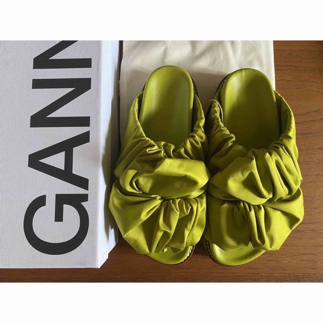 GANNI ガニー ボリュームサンダル-