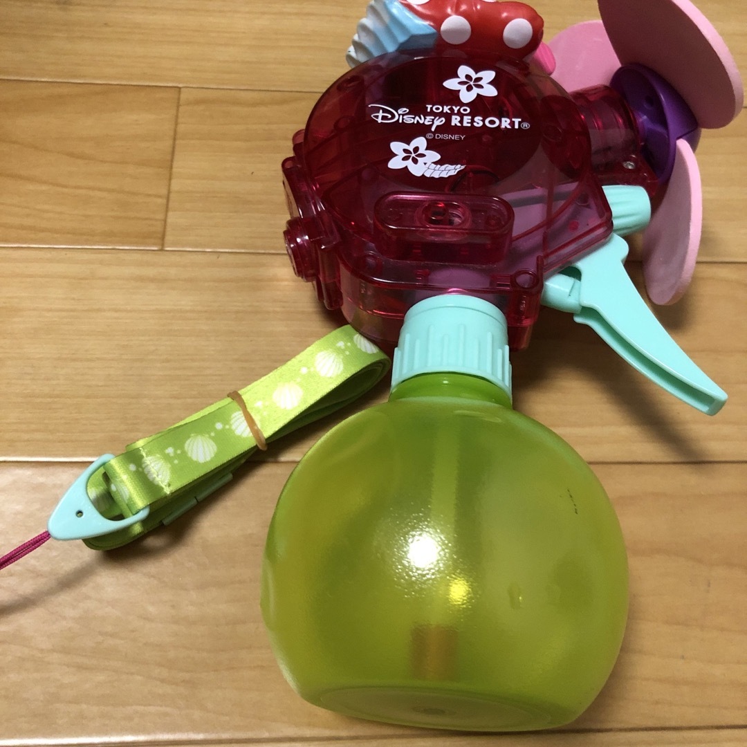 ディズニー　小型扇風機 エンタメ/ホビーのおもちゃ/ぬいぐるみ(キャラクターグッズ)の商品写真