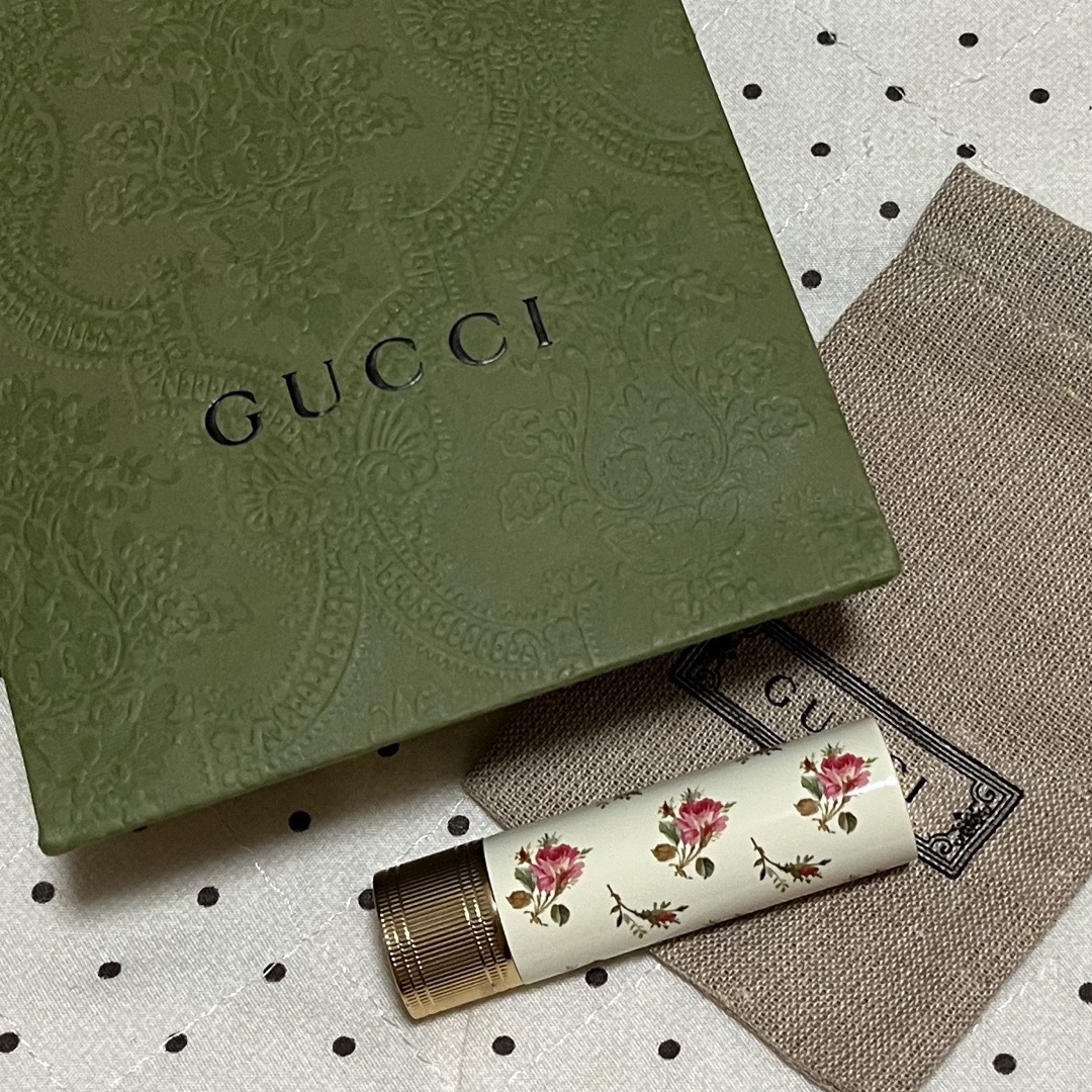 Gucci(グッチ)のグッチ ルージュ ア レーヴル ヴォワル リップスティック コスメ/美容のベースメイク/化粧品(口紅)の商品写真