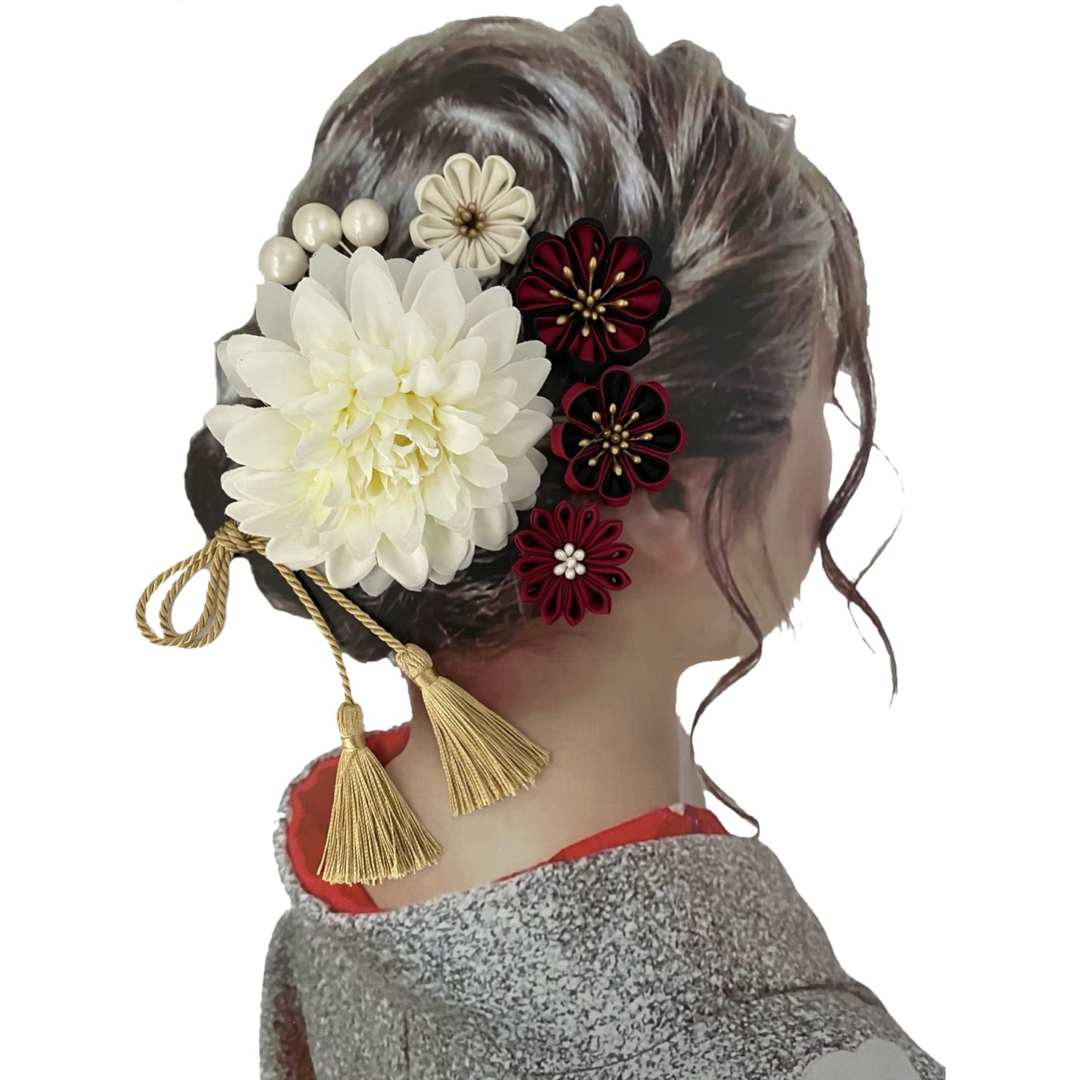 豪華なお花の髪飾り Ｕピン 7本セット