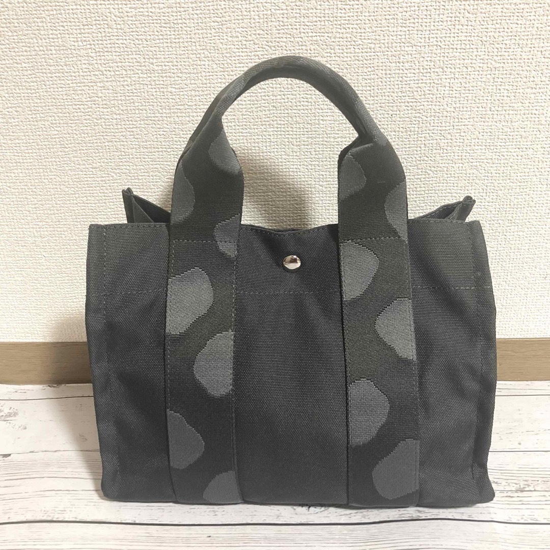 ear PAPILLONNER 撥水ダルメシアン柄テープトートバッグ - トートバッグ