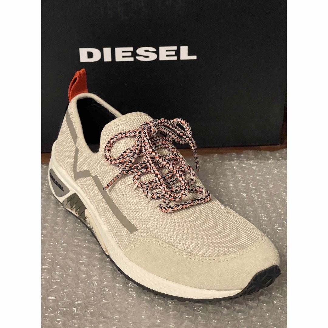新品 DIESEL S-KBY ローカットスニーカー
