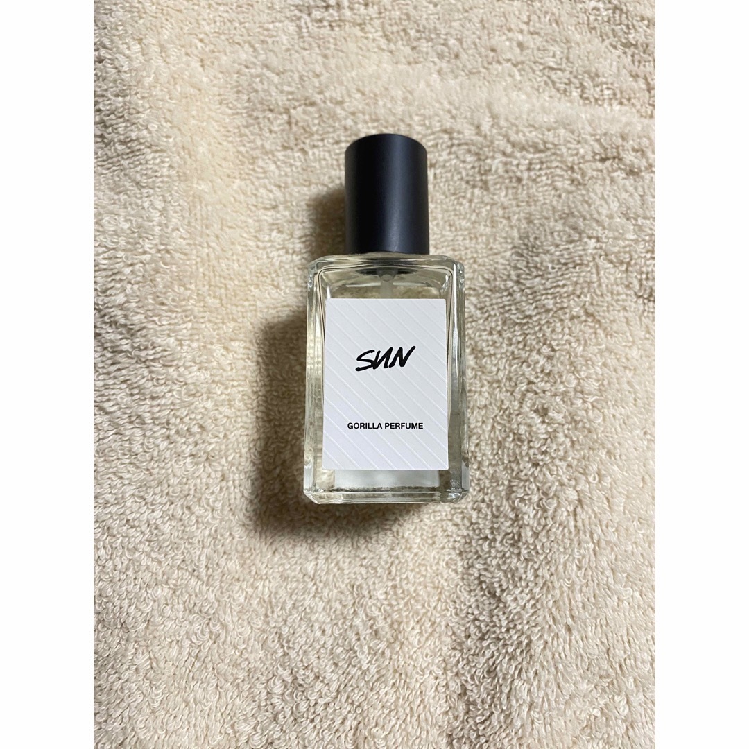 LUSH(ラッシュ)のサン30mL コスメ/美容の香水(ユニセックス)の商品写真