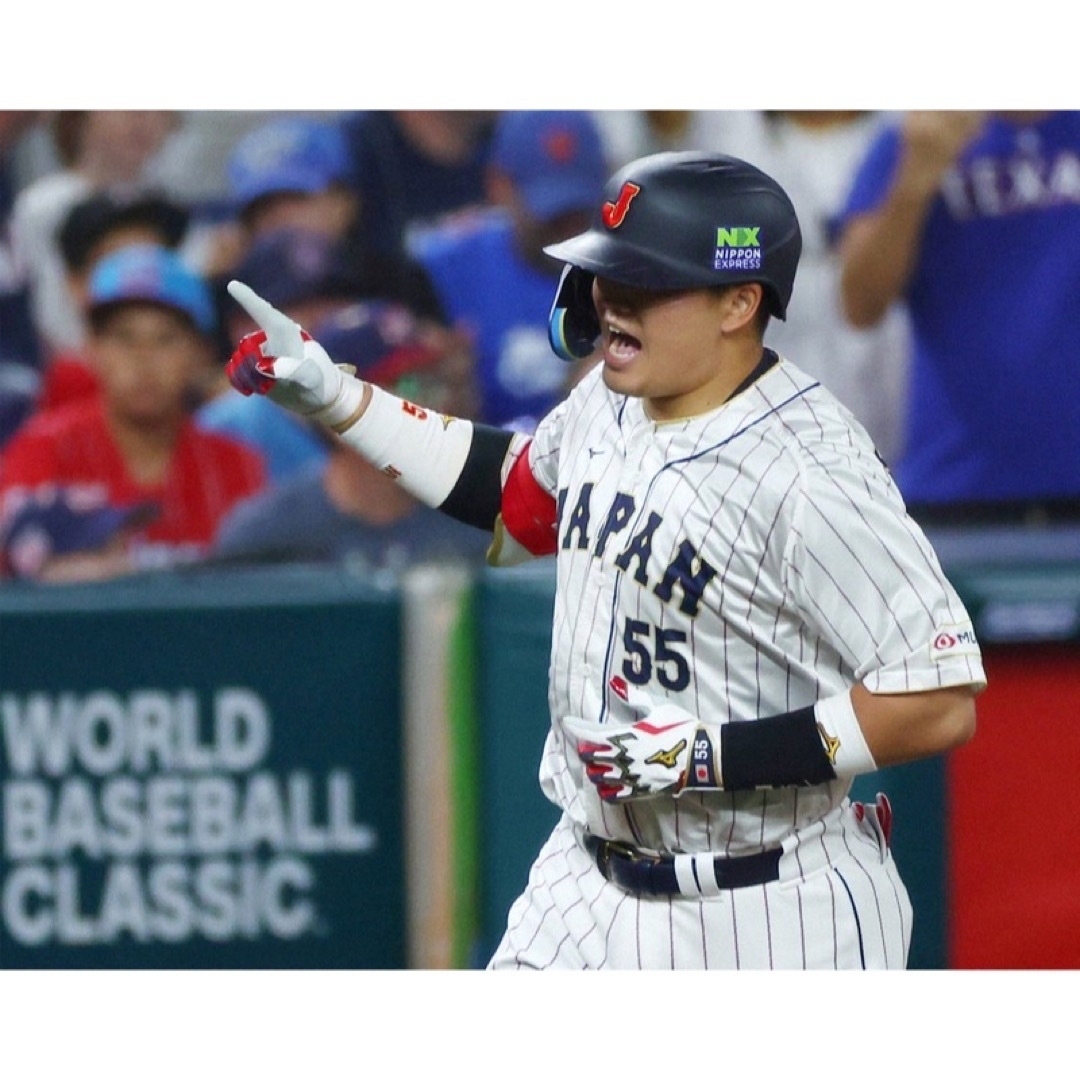 希少 村上宗隆 WBC2023日本代表 オーセンティックユニフォーム (ホーム)-