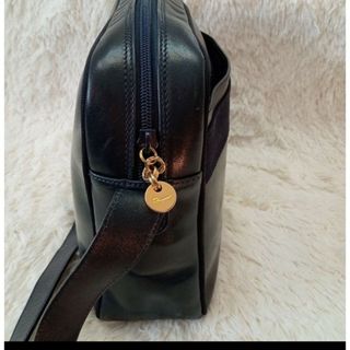 Salvatore Ferragamo - 良品 フェラガモ ショルダーバッグレザー