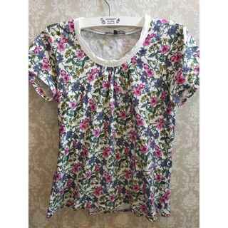 ローラアシュレイ(LAURA ASHLEY)のLaura Ashley　カットソー　Tシャツ(カットソー(半袖/袖なし))