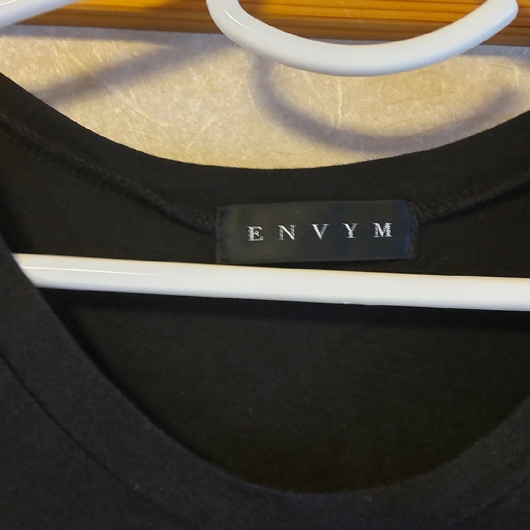 ENVYM(アンビー)のENVYM Tシャツ レディースのトップス(Tシャツ(半袖/袖なし))の商品写真