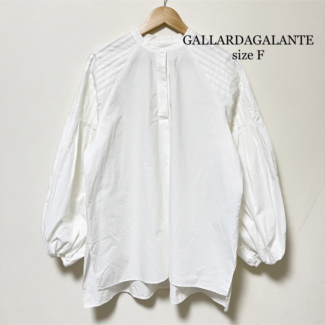 GALLARDAGALANTE ガリャルダガランテ パフスリーブノーカラーシャツのサムネイル