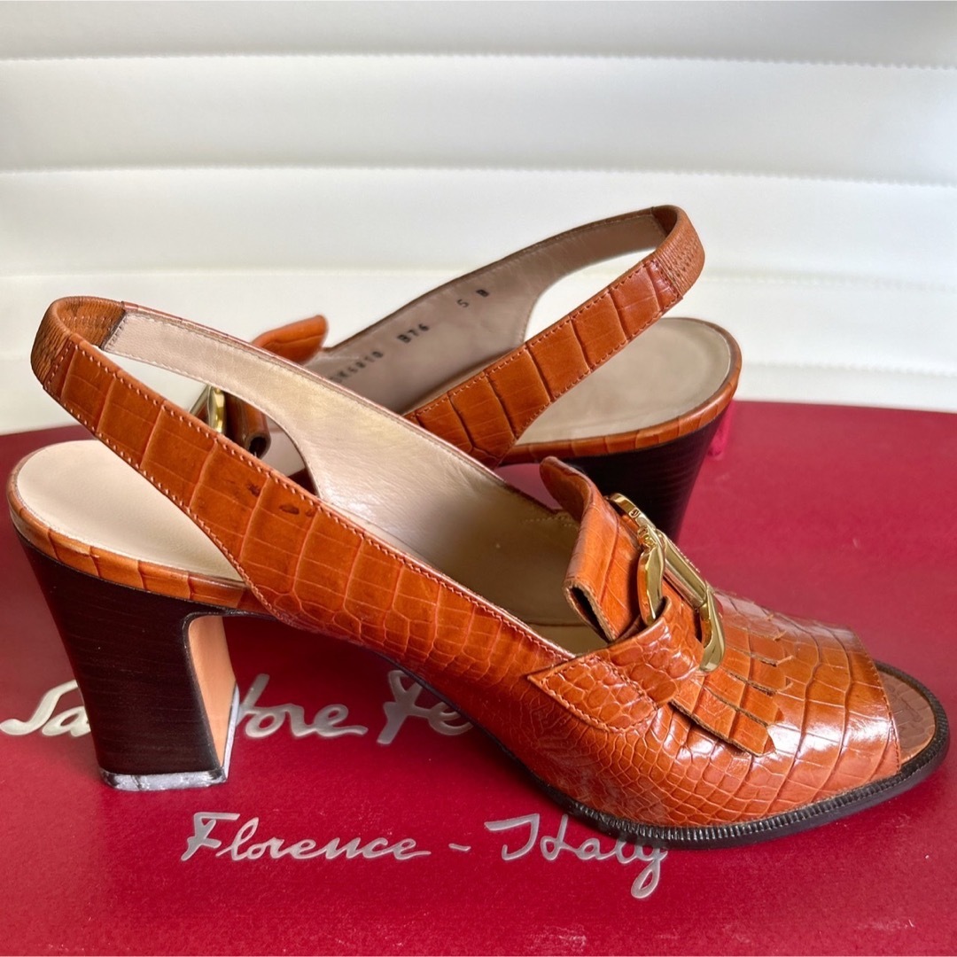 Salvatore Ferragamo タッセル ガンチーニ ヒール パンプス-