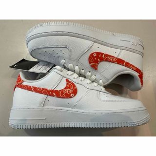 NIKE - NIKE W AIR FORCE 1 07 ESS PAISLEY 25センチの通販 by 美咲 ...