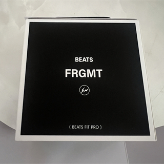 フラグメント(FRAGMENT)のBeats Fit Pro Fragment Designスペシャルエディション(ヘッドフォン/イヤフォン)