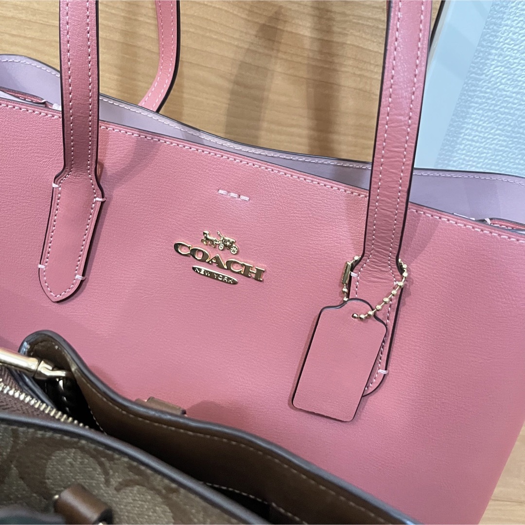 COACH　トートとショルダー、バンド バッグ　4点