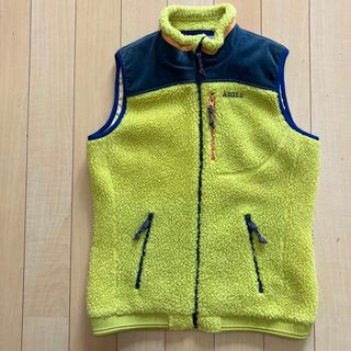 エーグル(AIGLE)のエーグル　AIGLE  ボアベスト　フリース　黄緑　Sサイズ(ベスト)