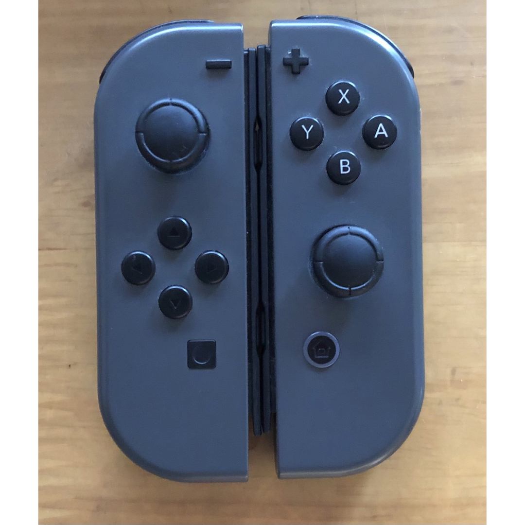 Nintendo Switch(ニンテンドースイッチ)の【動作品】Nintendo Switch 純正 ドック ジョイコン セット エンタメ/ホビーのゲームソフト/ゲーム機本体(その他)の商品写真