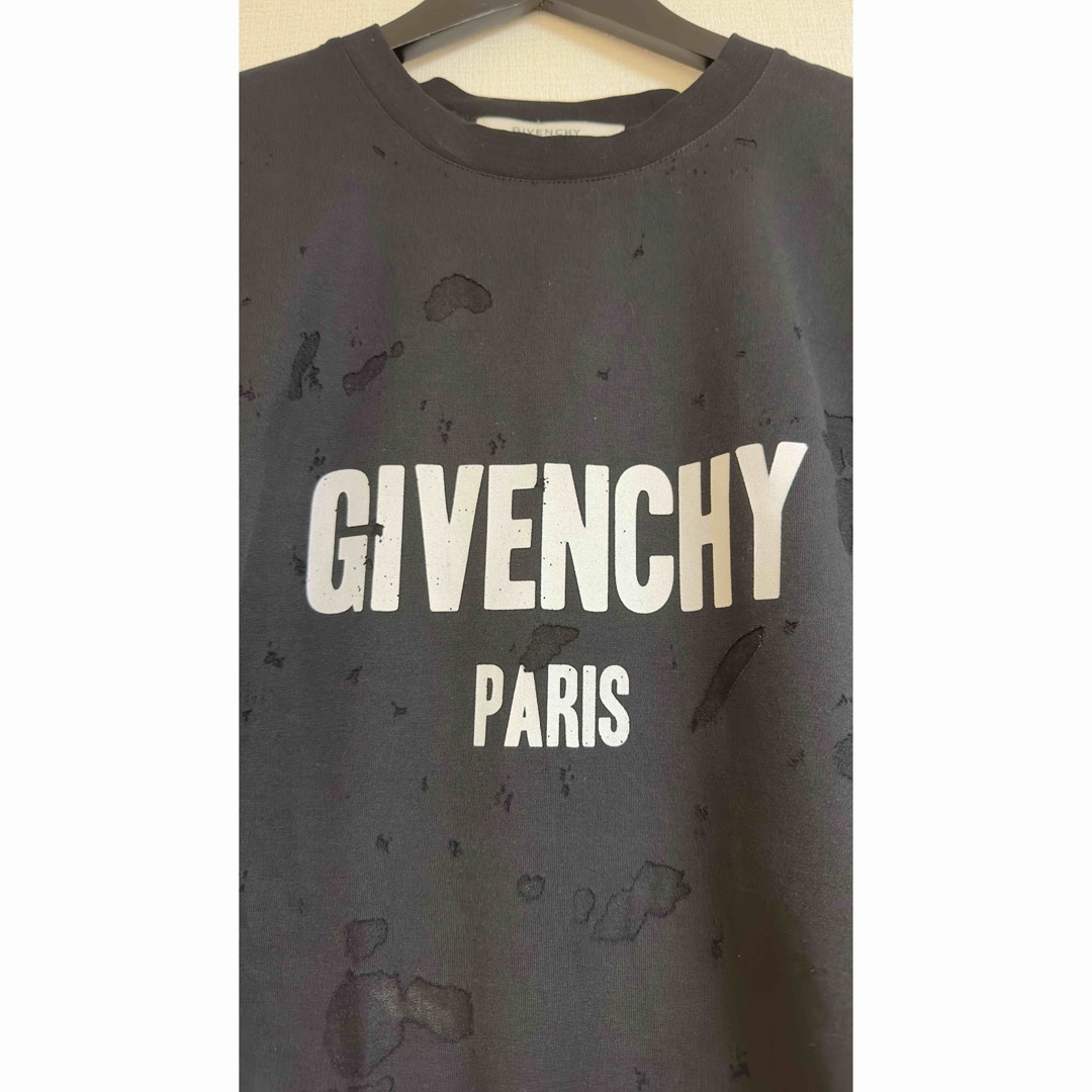 GIVENCHY(ジバンシィ)のGIVENCHY デストロイ　Tシャツ メンズのトップス(Tシャツ/カットソー(半袖/袖なし))の商品写真