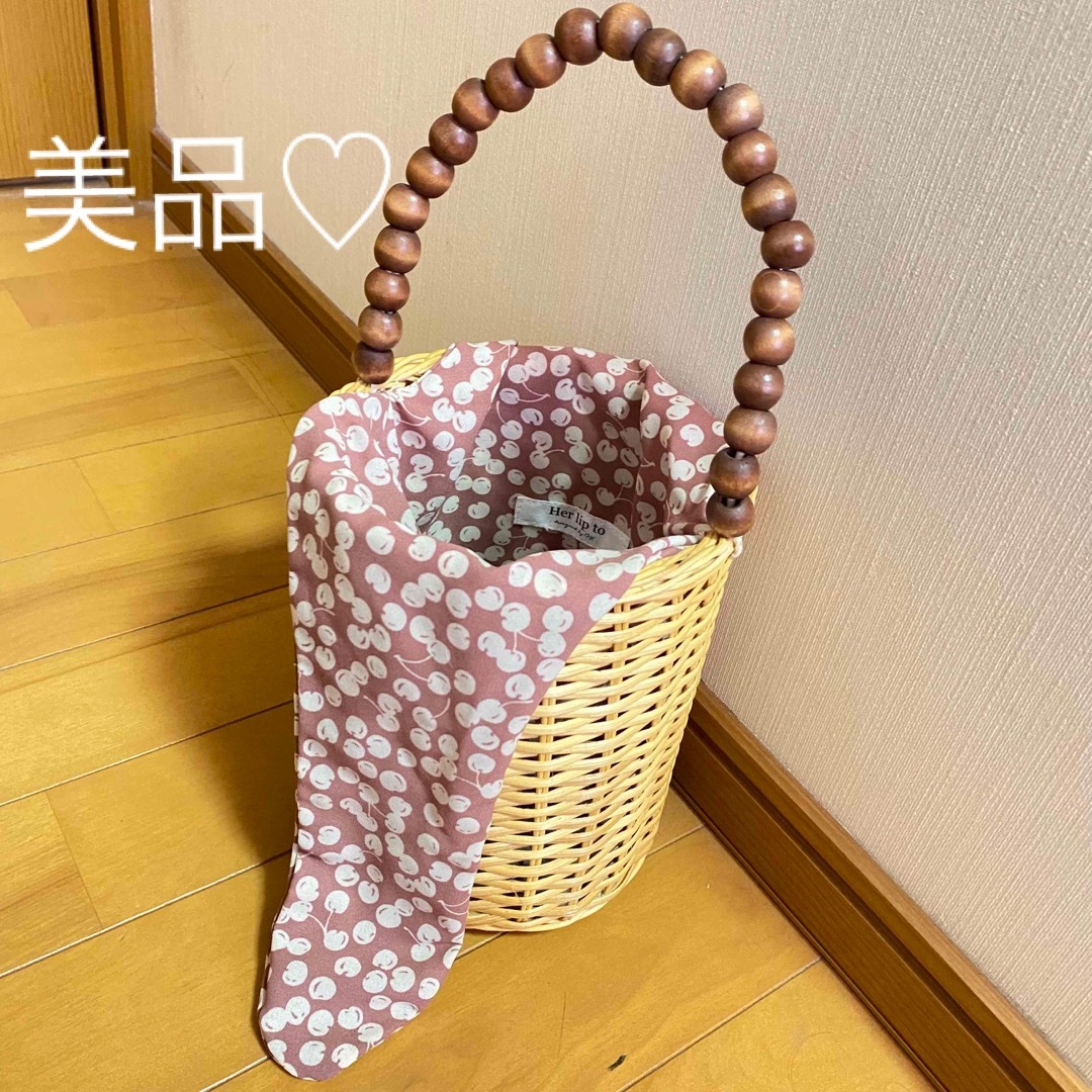 Her lip to cherry basket bag カゴバッグバッグ