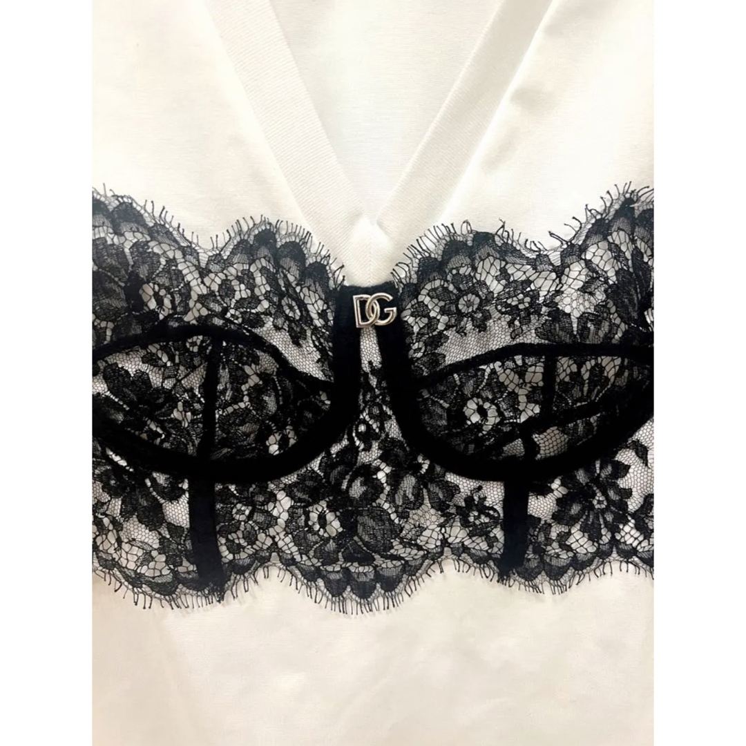 DOLCE&GABBANA(ドルチェアンドガッバーナ)のDOLCE &GABBANA 白 Tシャツ レースビスチェ レディースのトップス(Tシャツ(半袖/袖なし))の商品写真