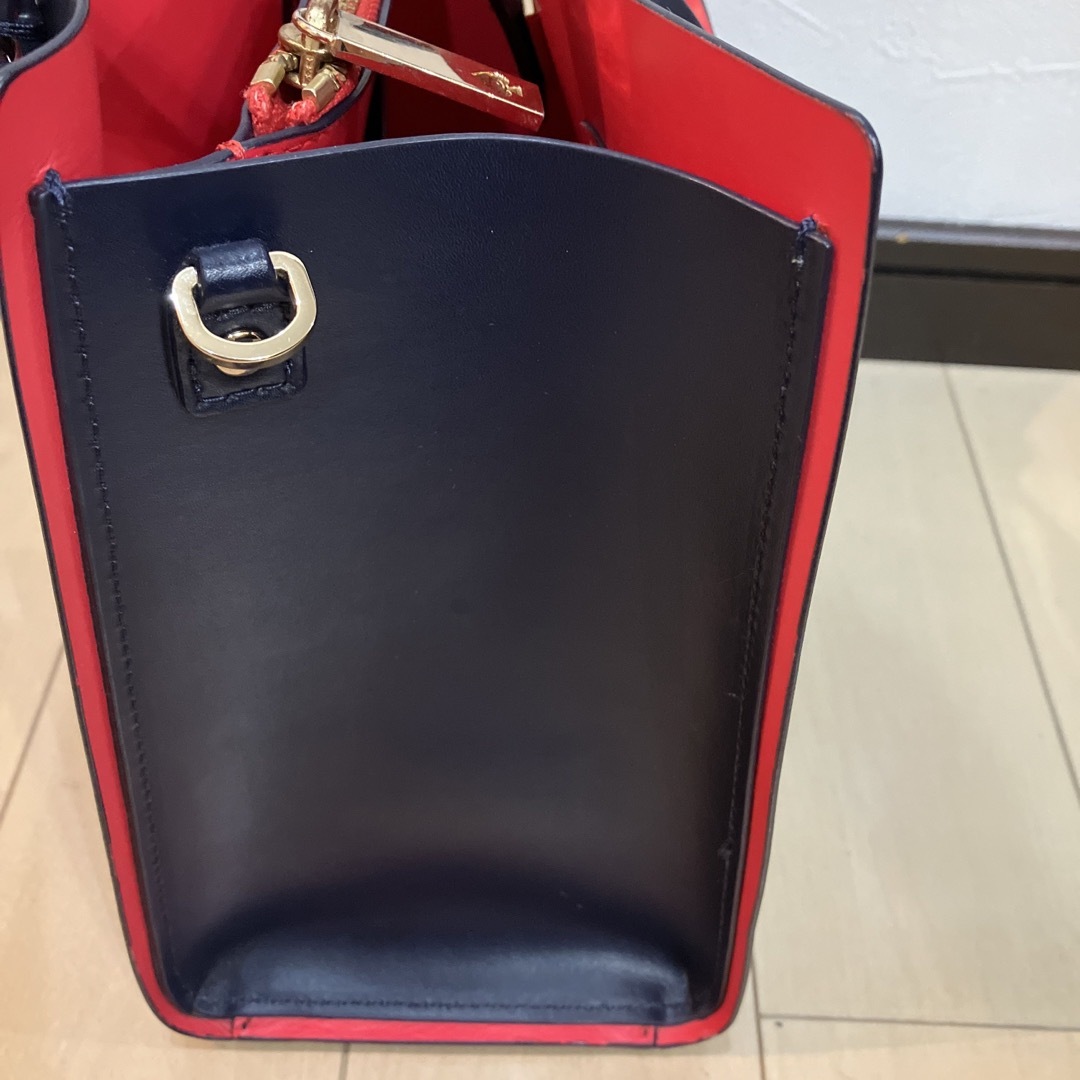 kate spade new york(ケイトスペードニューヨーク)のケイトスペードバッグ(クラッチバッグ付き) レディースのバッグ(ハンドバッグ)の商品写真