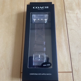 COACH - コーチ アップルウォッチ 8 シリーズ バンド シリコン おすすめ の通販 by ペアウォッチ ノップル ブランド腕時計