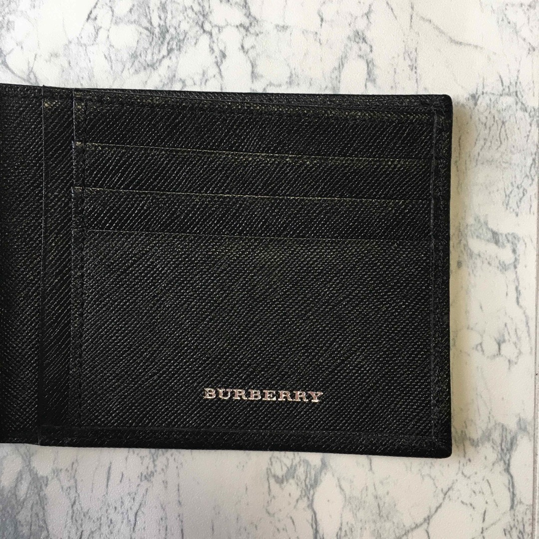 【美品】BURBERRY バーバリー　レザー折財布　ブラック　ノバチェック