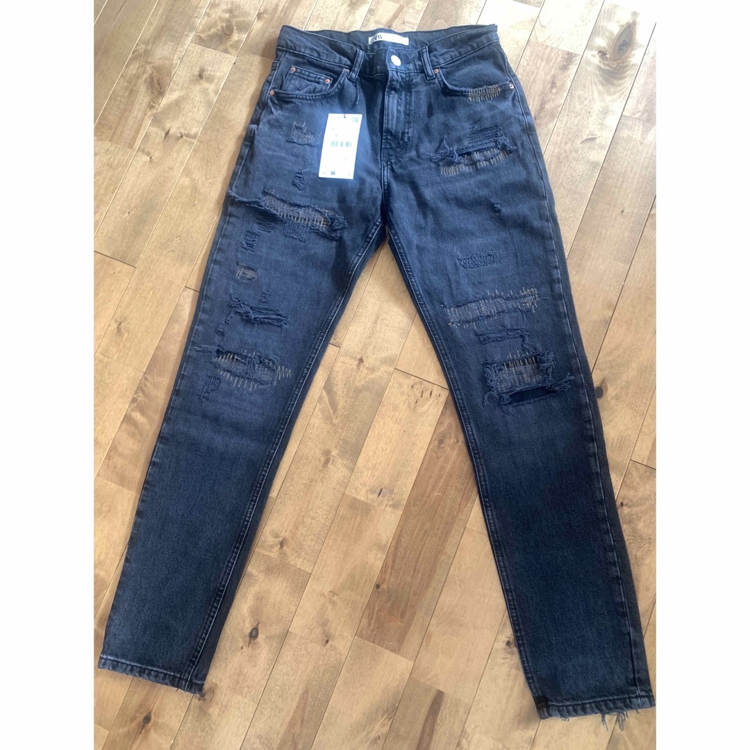ZARA - 【新品未使用】ZARAダメージスリムフィットデニムパンツ ZARA - 【新品未使用】ZARAダメージスリムフィットデニムパンツ