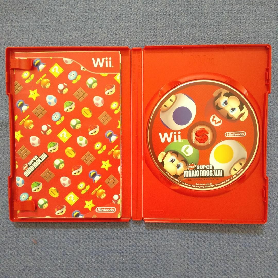 Wii(ウィー)のWii用 New SUPER MARIO BROS. Wii エンタメ/ホビーのゲームソフト/ゲーム機本体(家庭用ゲームソフト)の商品写真