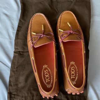 トッズ(TOD'S)のTod'sフラットシューズ(スリッポン/モカシン)