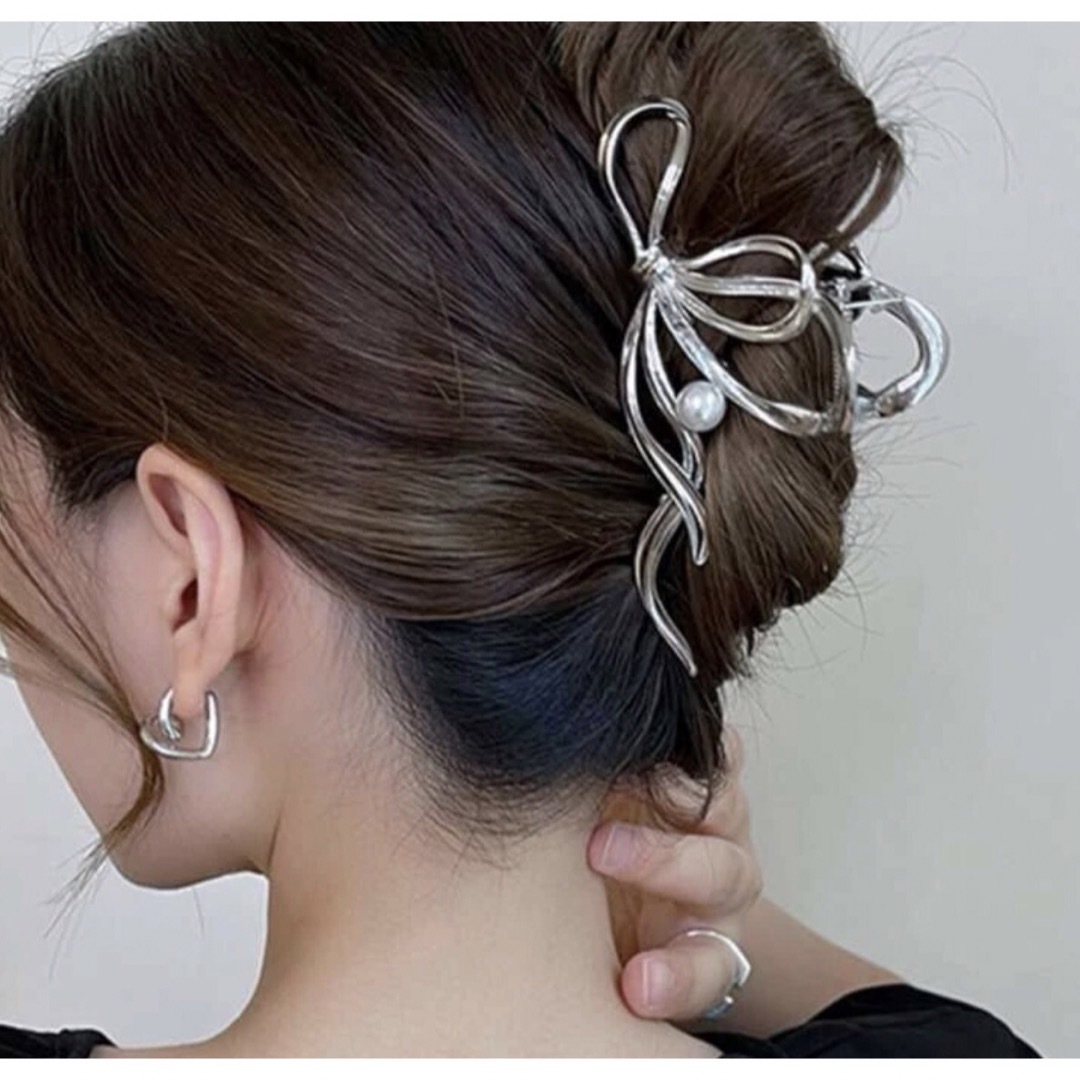 No.111 バンスクリップ シルバー リボンパール ヘアクリップ 髪 No.111 バンスクリップ シルバー リボンパール ヘアクリップ 髪