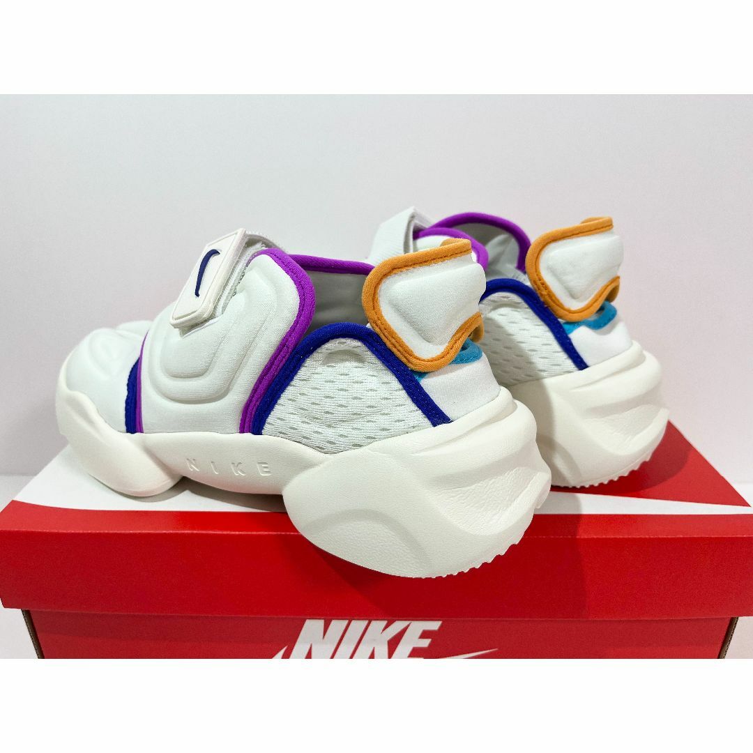 NIKE(ナイキ)の【新品】24cm NIKE WMNS AquaRift アクアリフト レディースの靴/シューズ(スニーカー)の商品写真