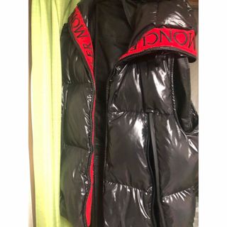 モンクレール(MONCLER)のモンクレールダウンベスト(ダウンベスト)