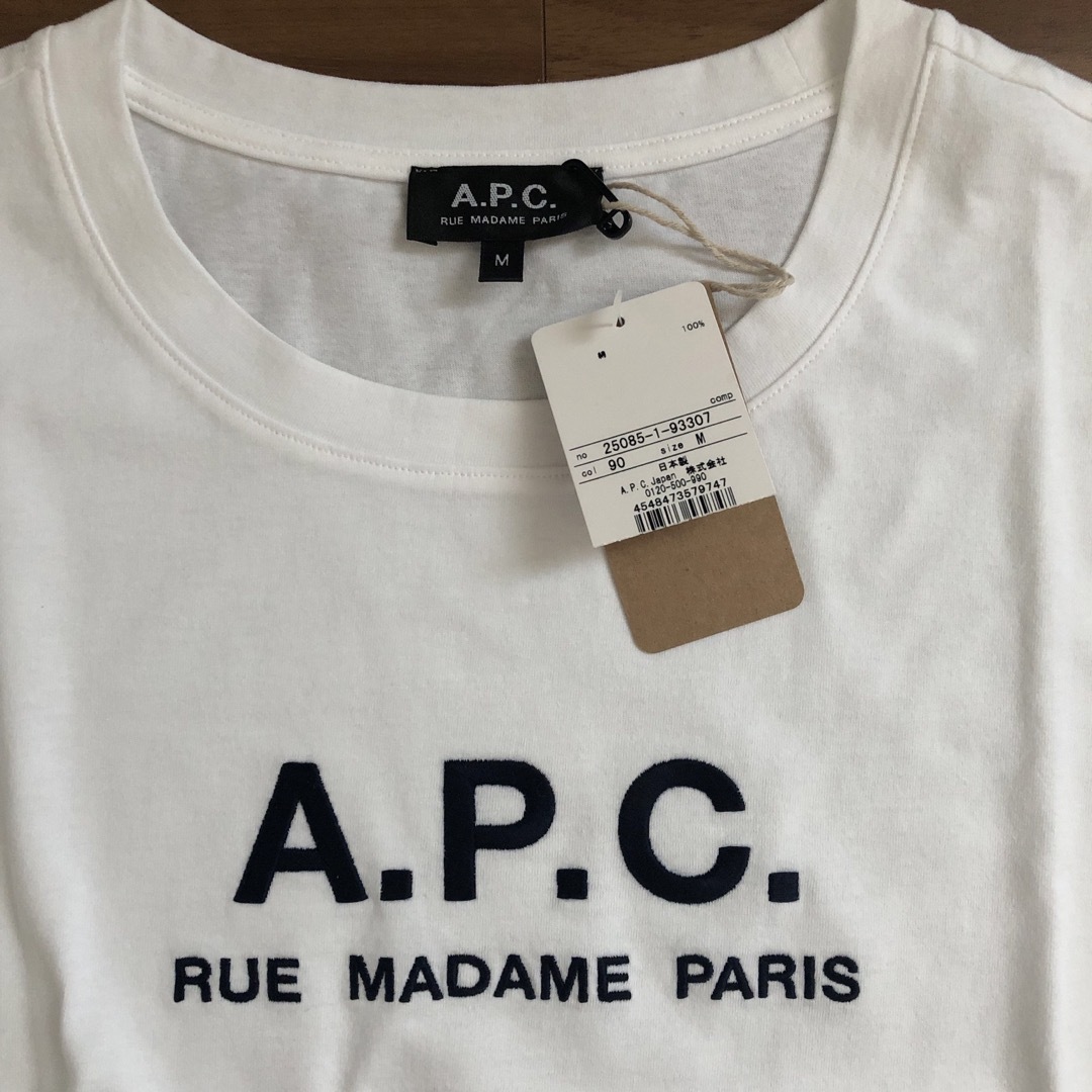 A.P.C(アーペーセー)のうに様売約済　A.P.C 半袖シャツ　未使用タグ付き レディースのトップス(Tシャツ(半袖/袖なし))の商品写真