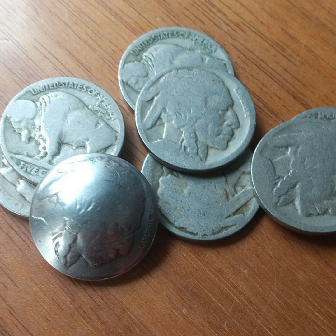 アメリカ 5セント コイン コンチョ インディアン  ループ式 １個 ハンドメイドの素材/材料(各種パーツ)の商品写真