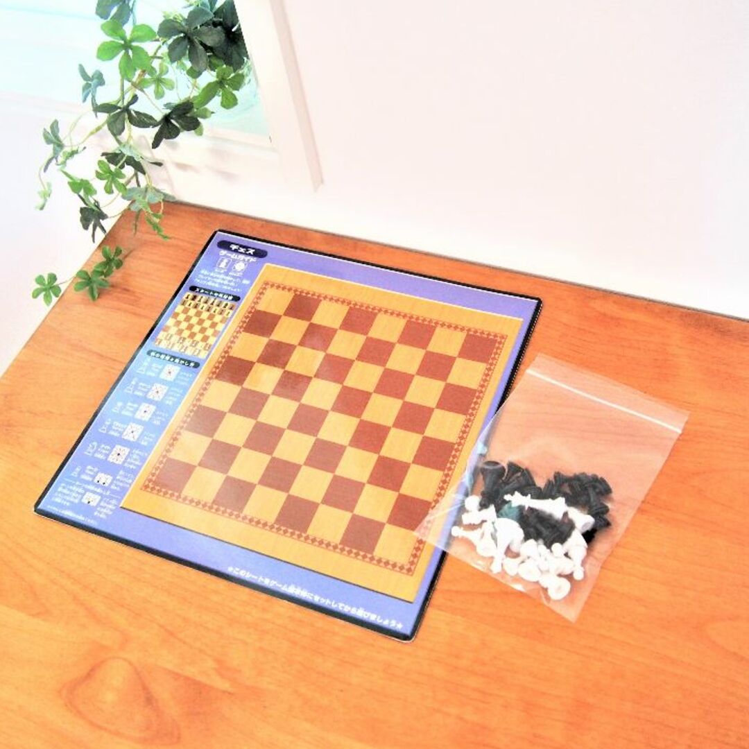 チェス　 エンタメ/ホビーのテーブルゲーム/ホビー(オセロ/チェス)の商品写真