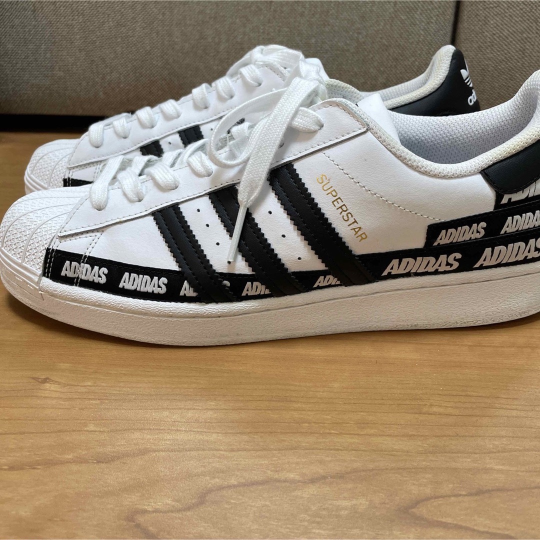 adidas(アディダス)の美品　アディダス スーパースター ホワイト　メンズ　スニーカー メンズの靴/シューズ(スニーカー)の商品写真