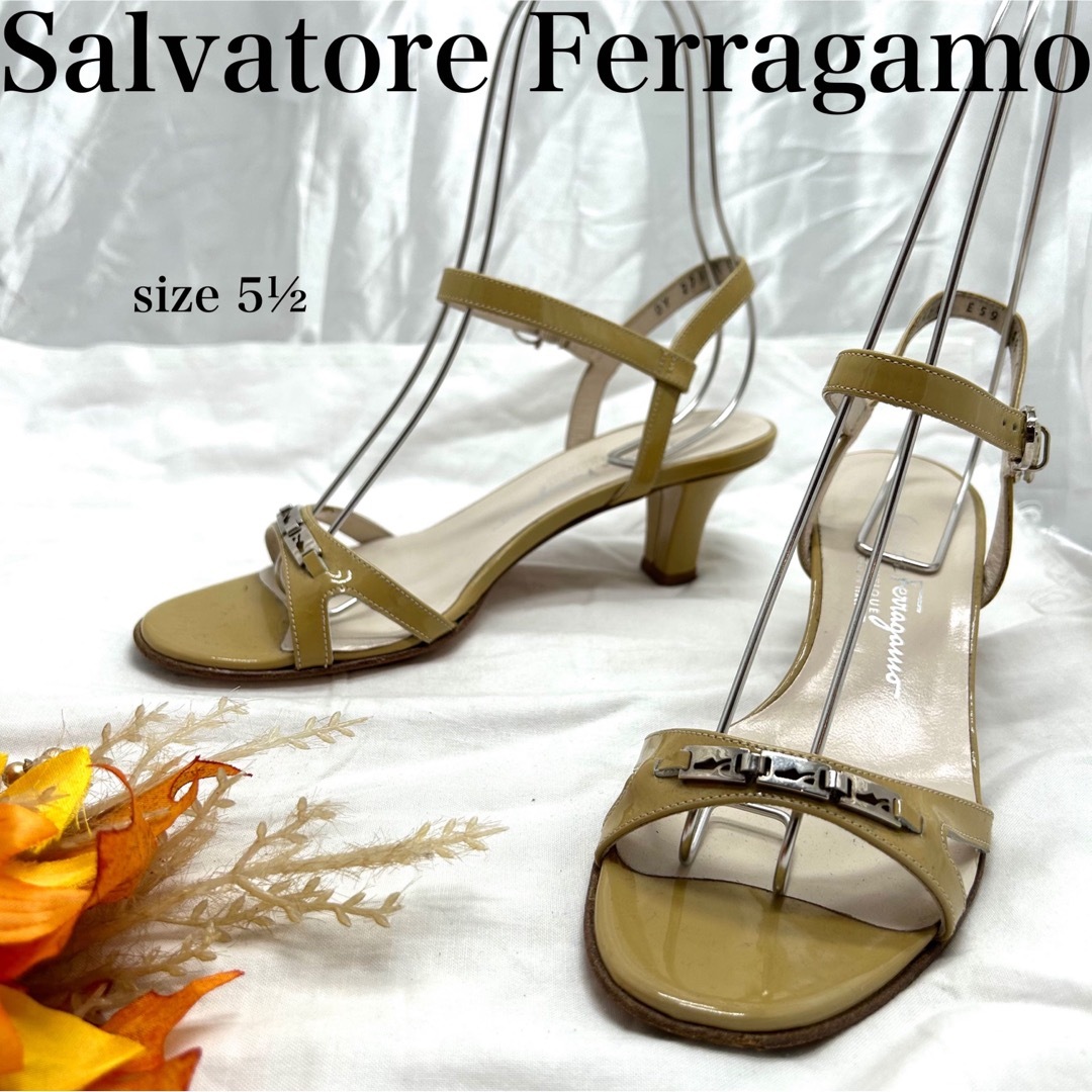 サルヴァトーレフェラガモ SALVATORE FERRAGAMO サンダル